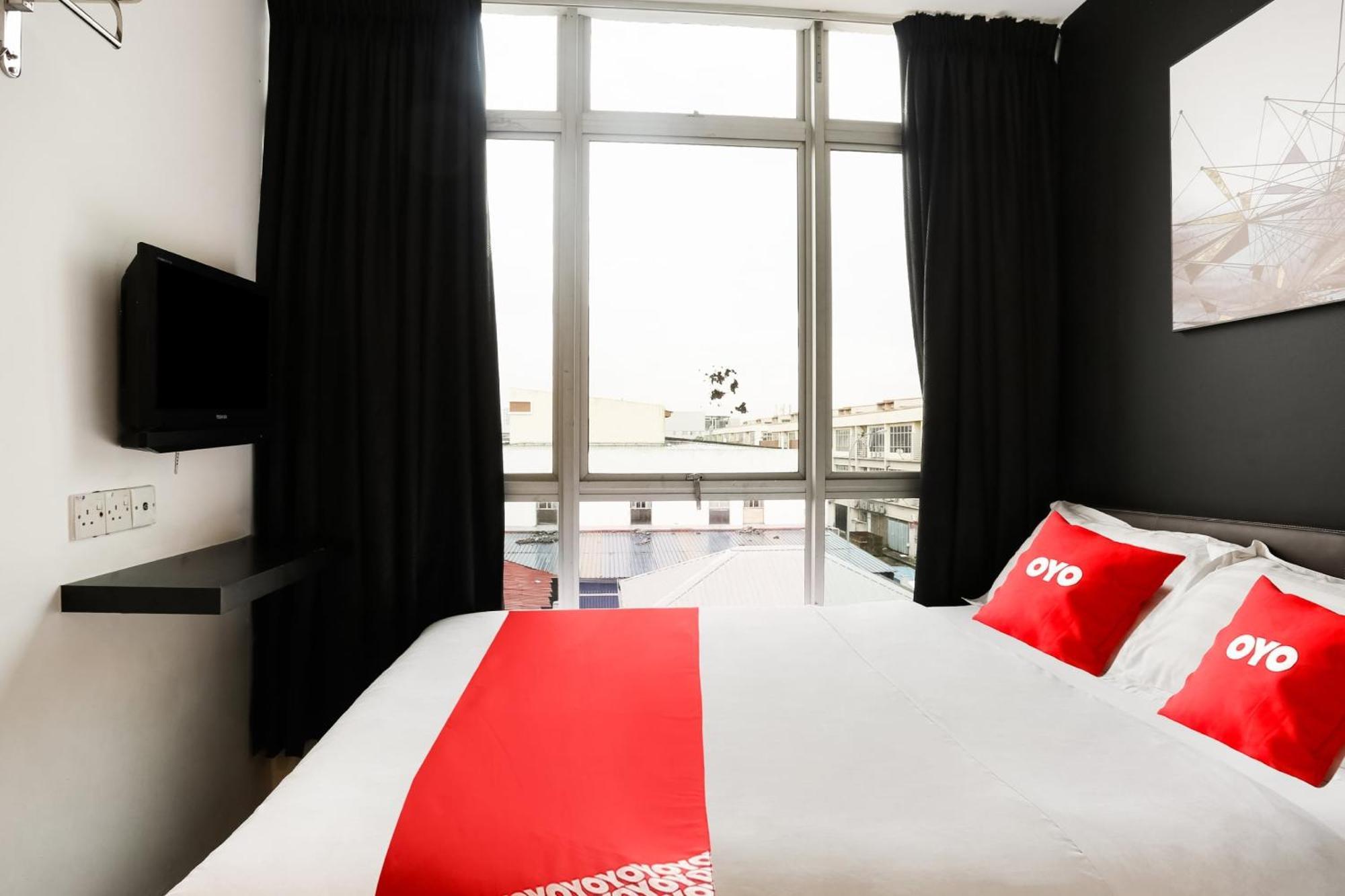 Oyo 90460 Hotel Kl2F Rest & Go Shah Alam Exteriör bild