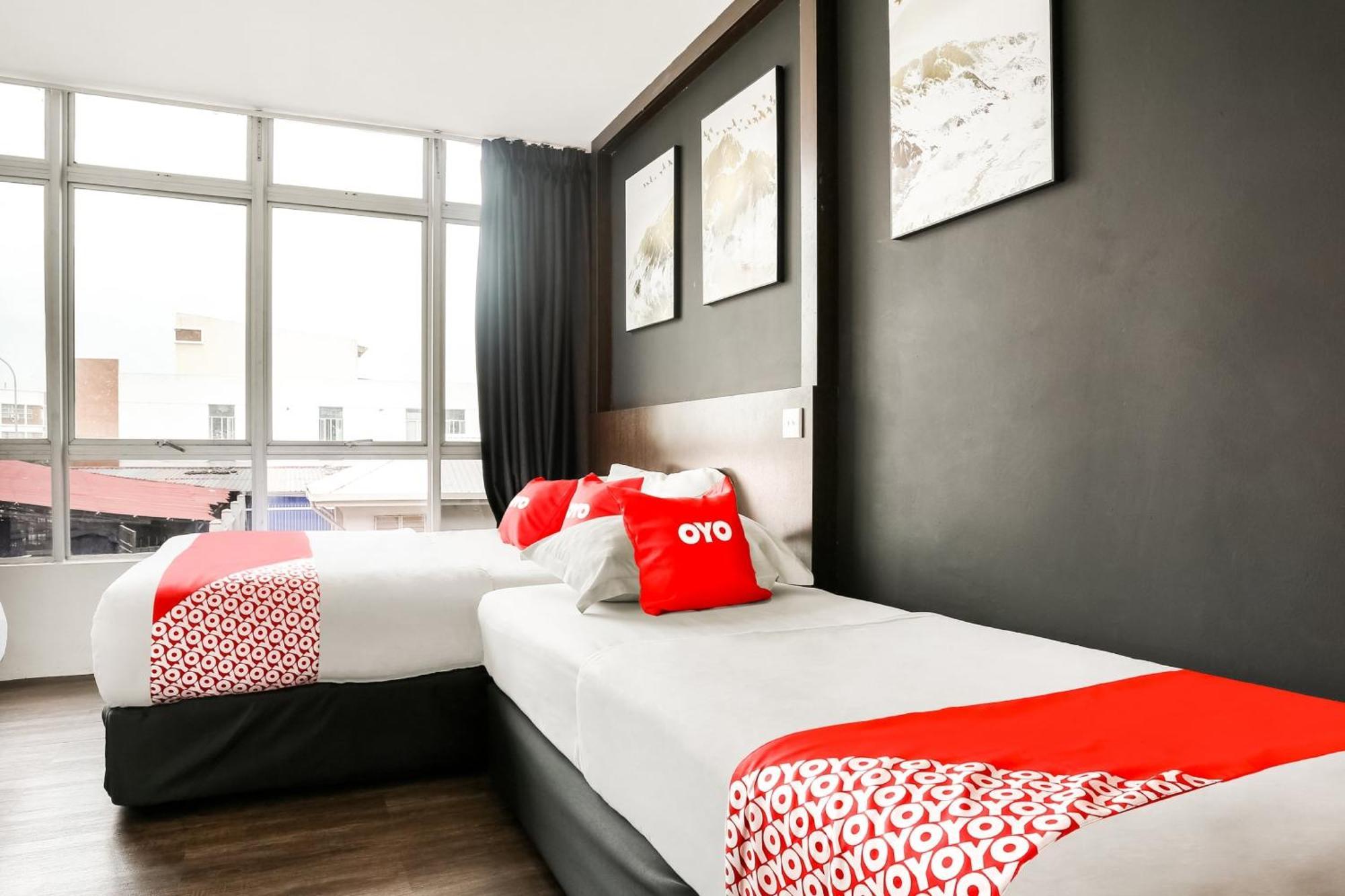Oyo 90460 Hotel Kl2F Rest & Go Shah Alam Exteriör bild