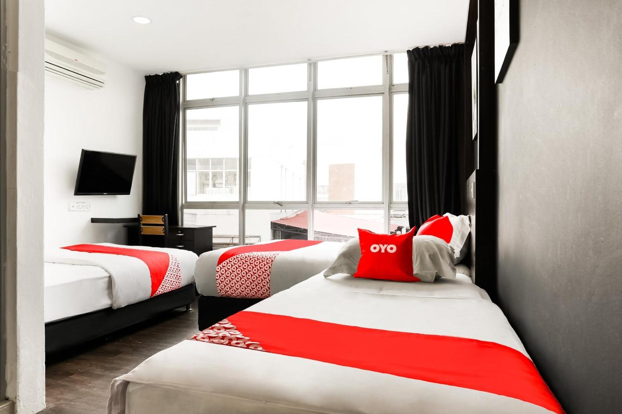 Oyo 90460 Hotel Kl2F Rest & Go Shah Alam Exteriör bild